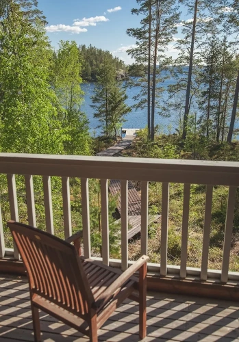 2 Bedrooms Family Cottage with balcony and with lake view