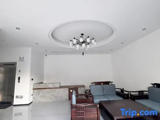 Ruili Jianxing Smart Apartment