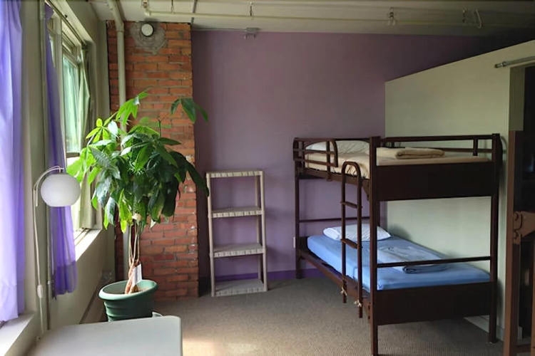 Burlington Hostel