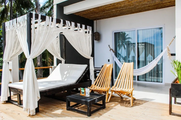 Premium Quadruple room with sea view