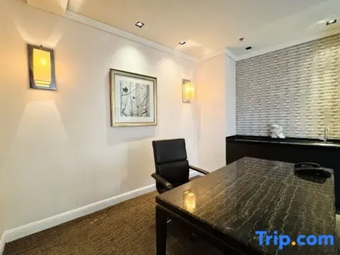 2 Bedrooms Executive Suite