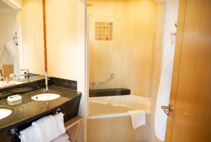 Standard Suite