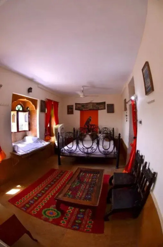 Deepak Rest House