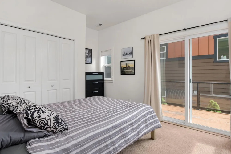 Seattle Vacation Home: The Depot