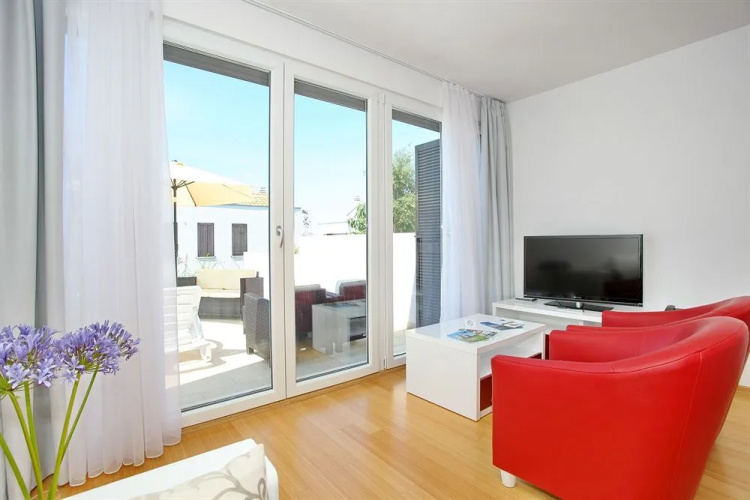 Falkenstainer Apartments Pertcane
