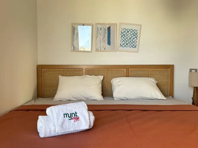 3 Bedrooms Chalet with bay view