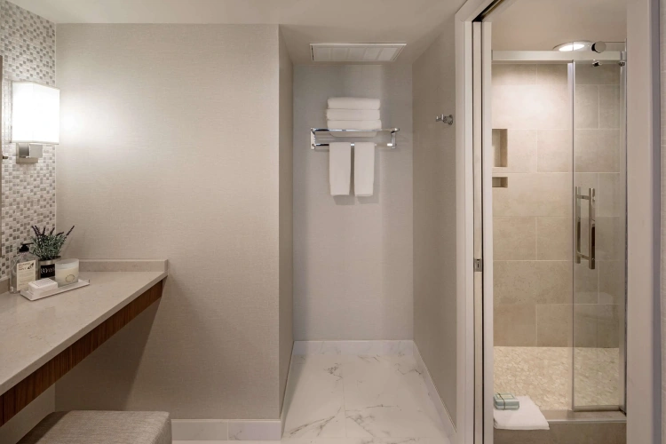 Double Suite