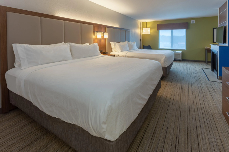 Holiday Inn Express Indianapolis - Southeast by IHG