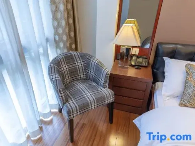 2 Bedrooms Suite