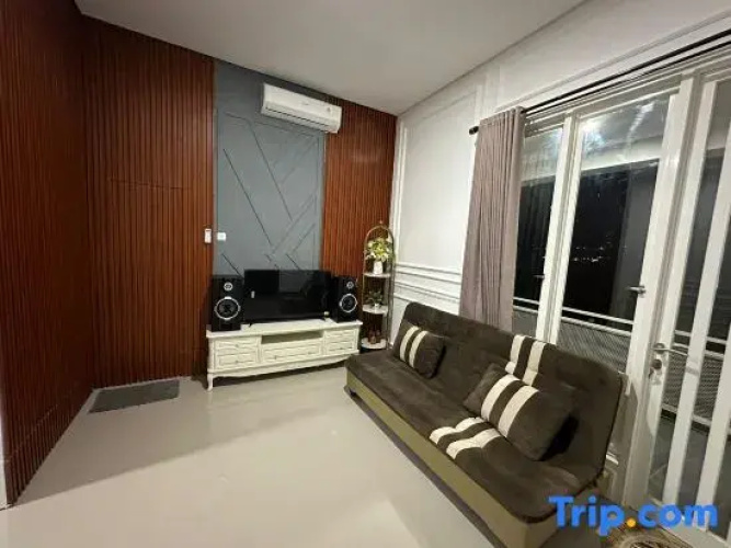 Villa Sunrise F1