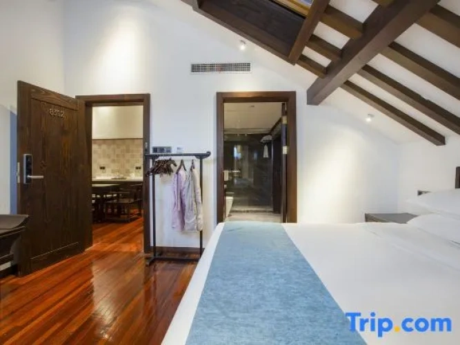 2 Bedrooms Family Suite