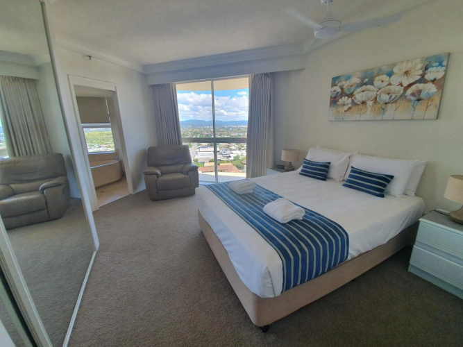 Burleigh Surf Apartments