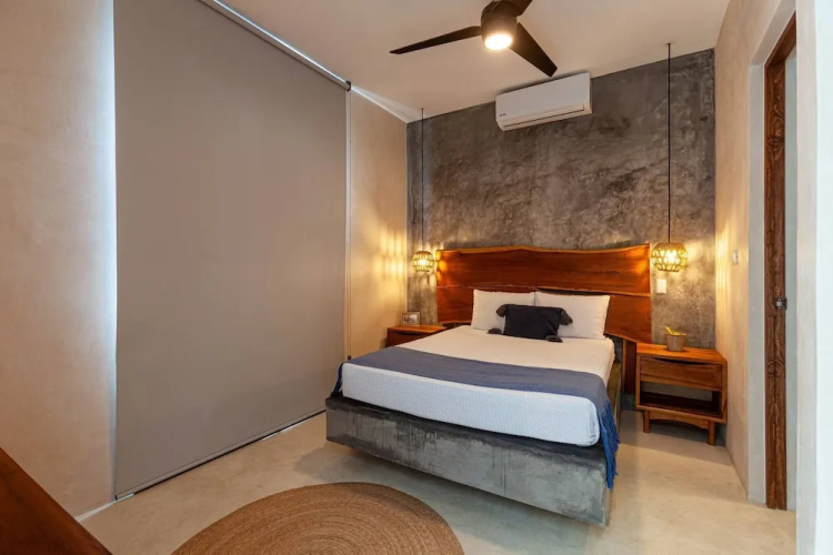 Minimalistic Coup De Coeur In Town - 2 Rooms Unit