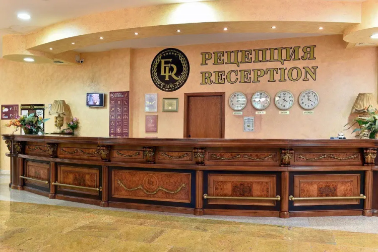 Estreya Residence