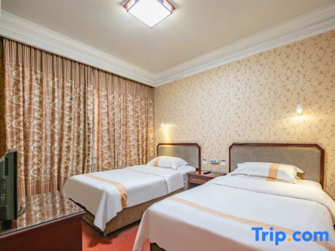 3 Bedrooms Suite