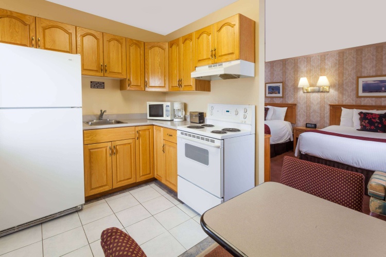 Thriftlodge By Wyndham Moncton photo 13