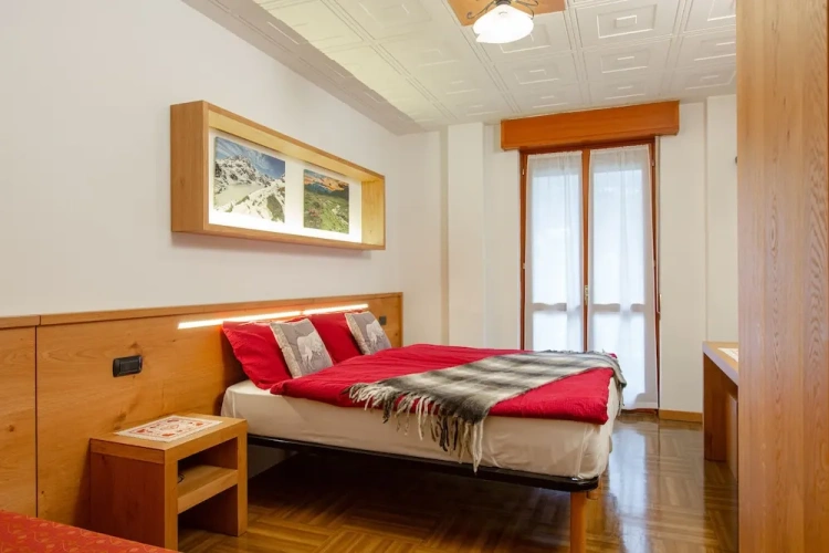 Standard Double room with balcony and with mountain view