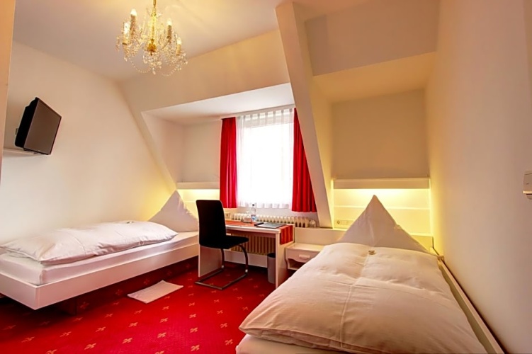 Standard Double room with balcony and with view