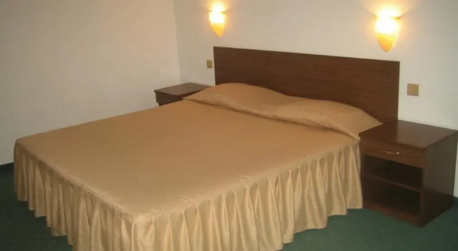 Hotel Rino