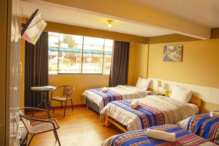 Hermoza House Bed & Breakfast