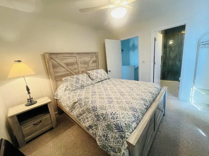 Rodney Avenue 107d