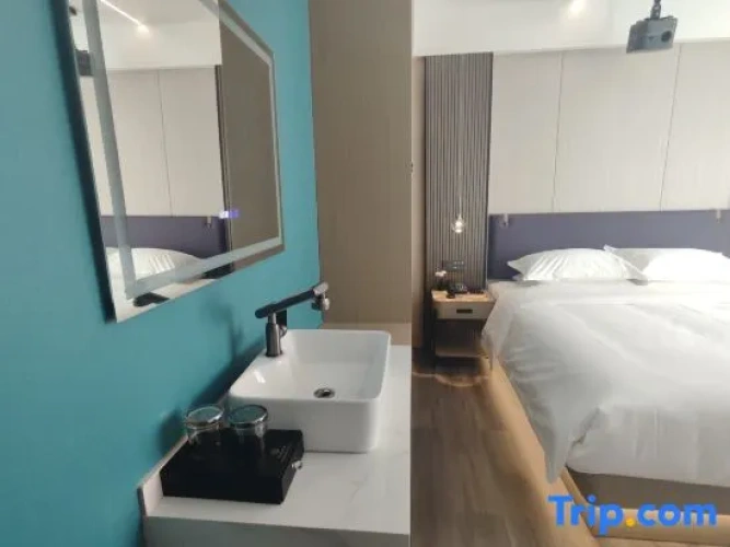 1 Bedroom Suite