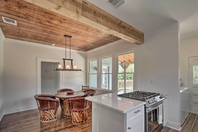 2 Bedrooms Cottage
