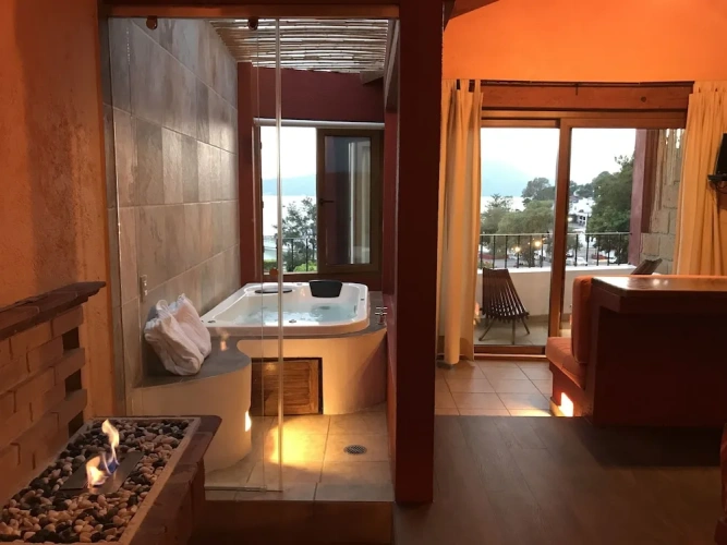 Premier Double Suite with balcony and with lake view
