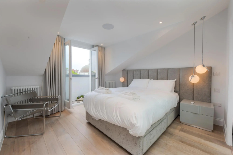 Stunning Maida Vale Apartment Near Regent s Canal by Underthedoormat