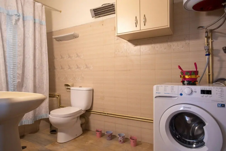 Alexandra's Apartment