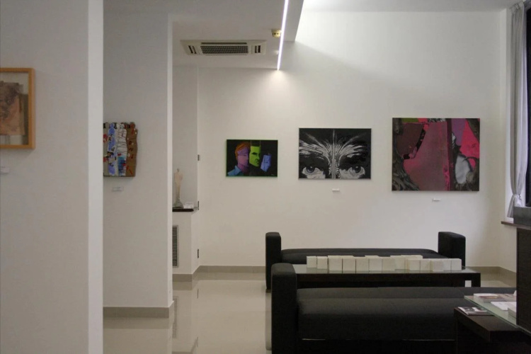Hotel 38