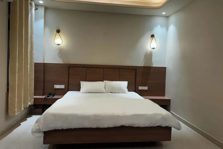 Hotel Neel Kamal