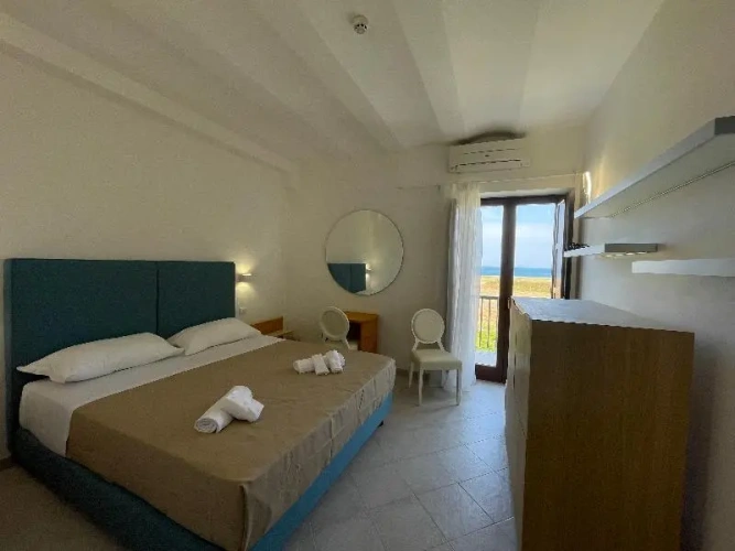 Comfort Double room with balcony and with sea view