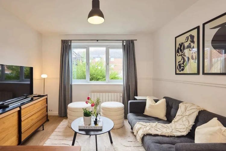 The Hackney Place - Spacious 1bdr Flat, London