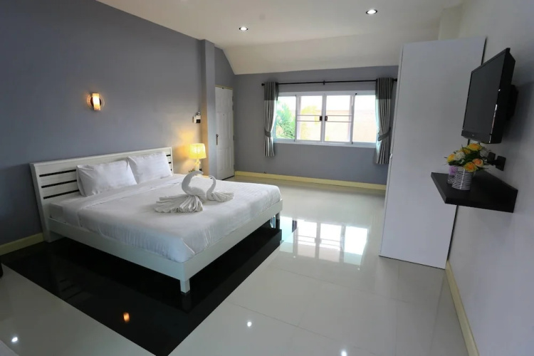 Kritkarn Apartment