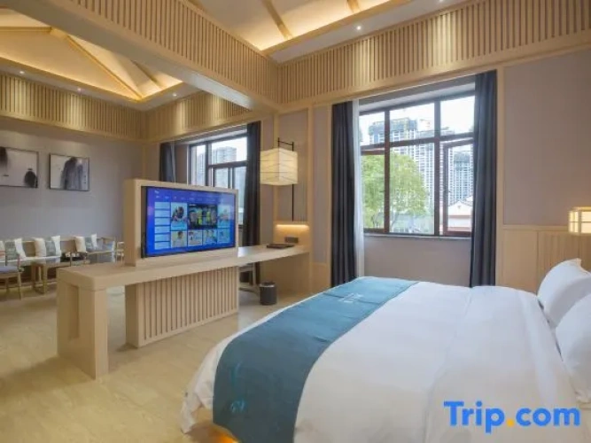 Superior Double Suite