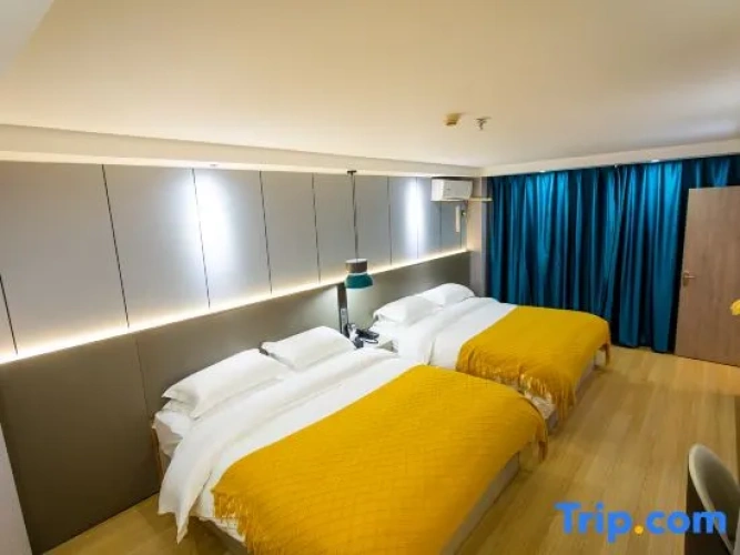 1 Bedroom Suite