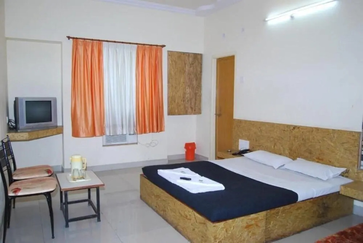 Hotel Yog Palace