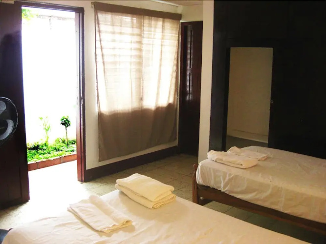 Hostal MALINCHE LEON
