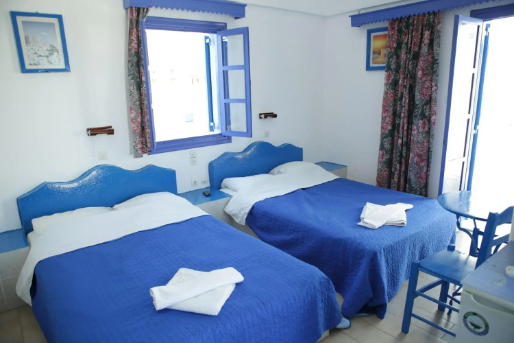 Perissa Hotel