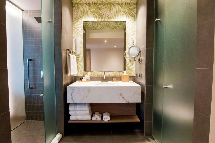 Superior Quadruple room