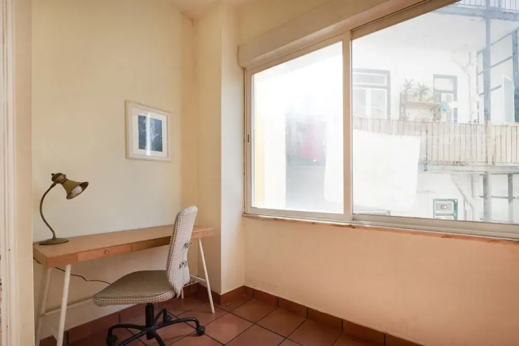 Renovated Spacious Baixa Apartment, By TimeCooler