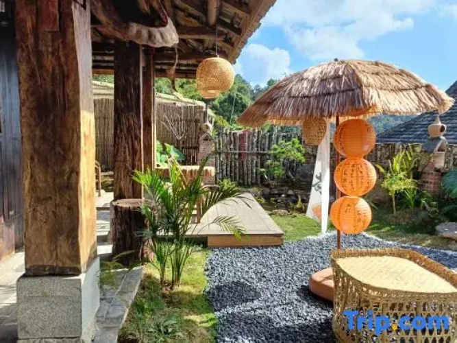 Mangjing Impression Courtyard