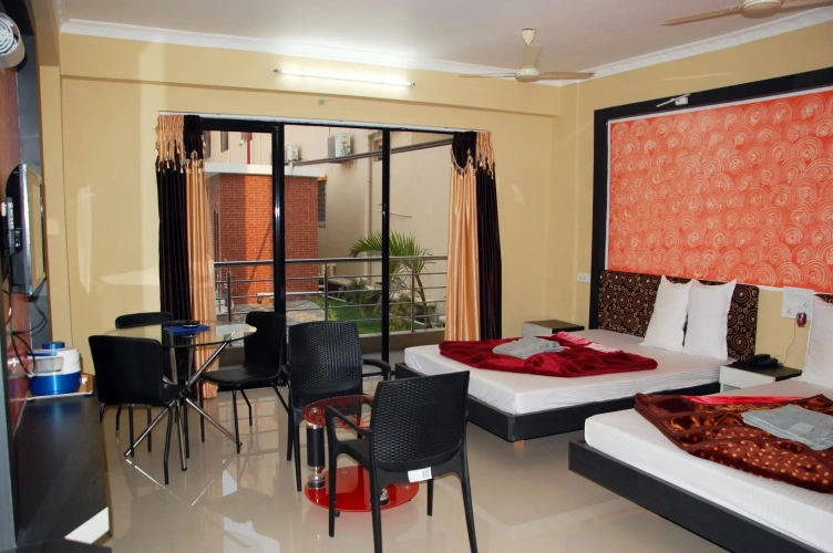 Deluxe Quadruple room