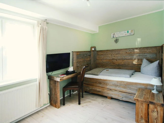 ARRIVEL Pension Haus am Bach