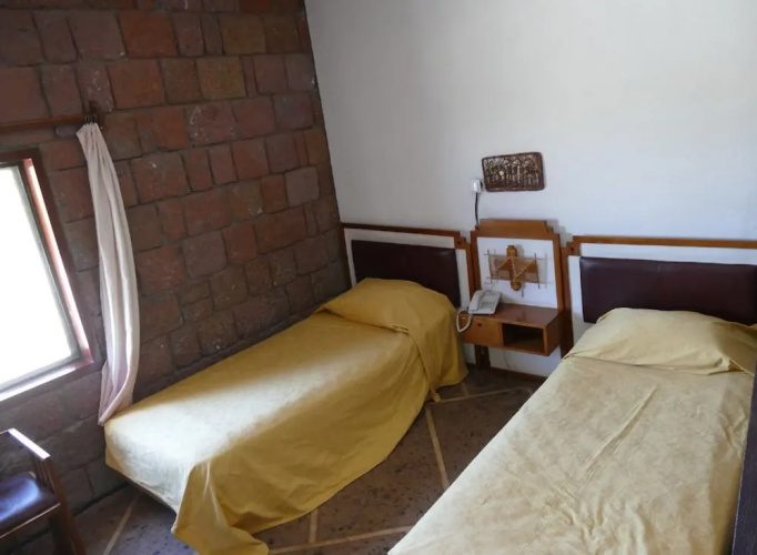Roha Hotel