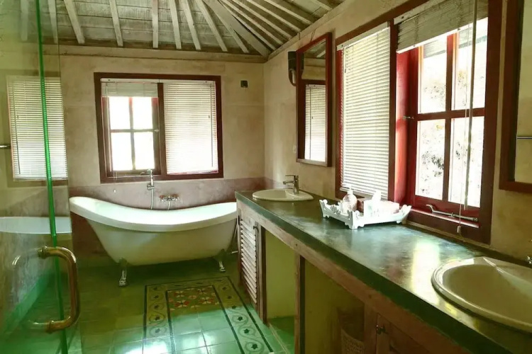 Desa Limasan Retreat