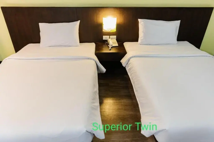 Standard Twin room