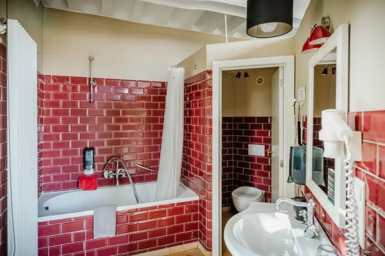 Deluxe Double room with courtyard view