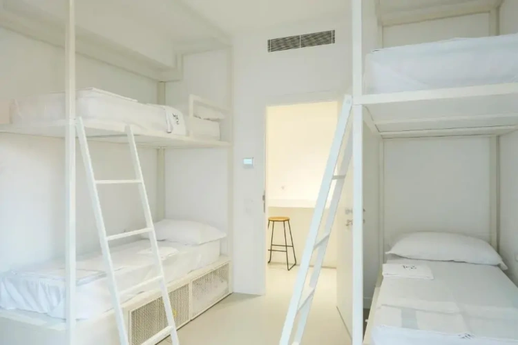 Superior Quadruple room